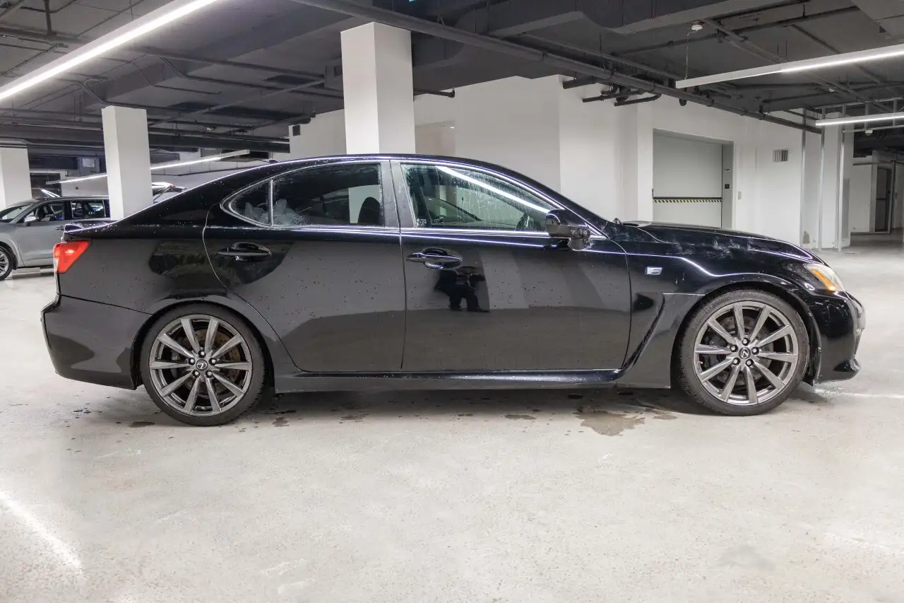 Lexus IS F снимка Lexus IS F