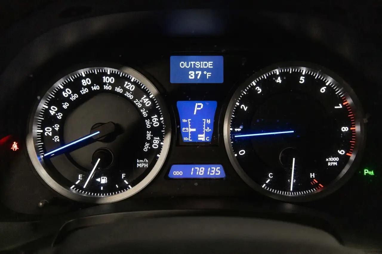 Lexus IS F снимка Lexus IS F
