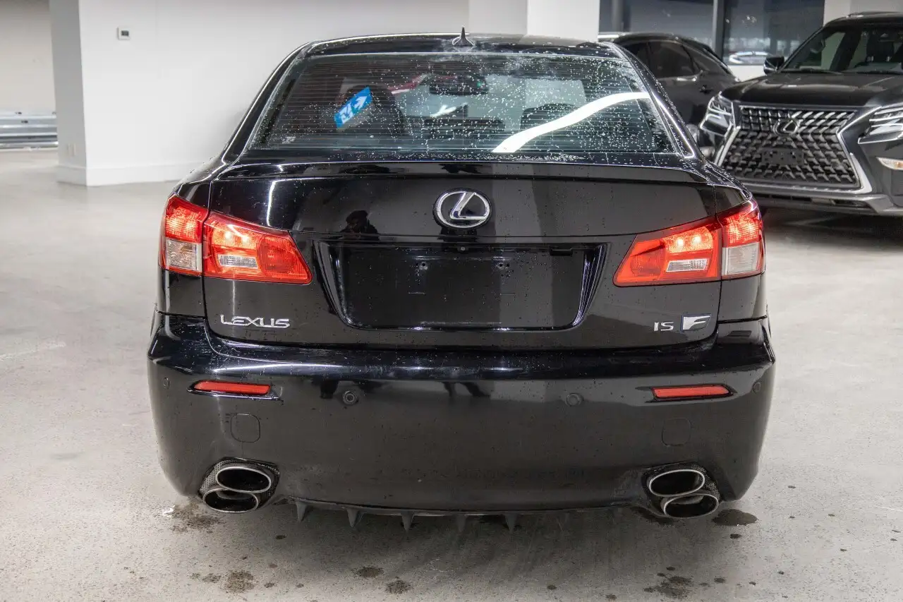 Lexus IS F снимка Lexus IS F