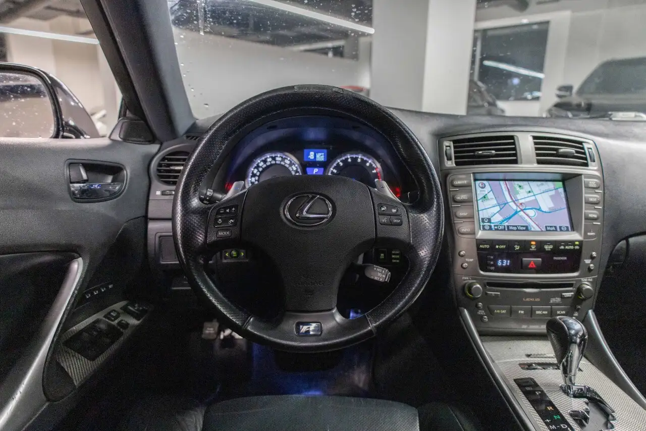 Lexus IS F снимка Lexus IS F