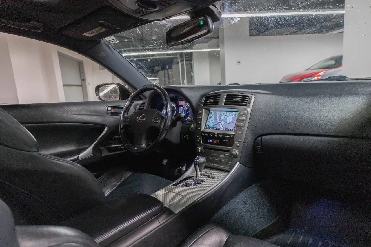 Lexus IS F снимка Lexus IS F