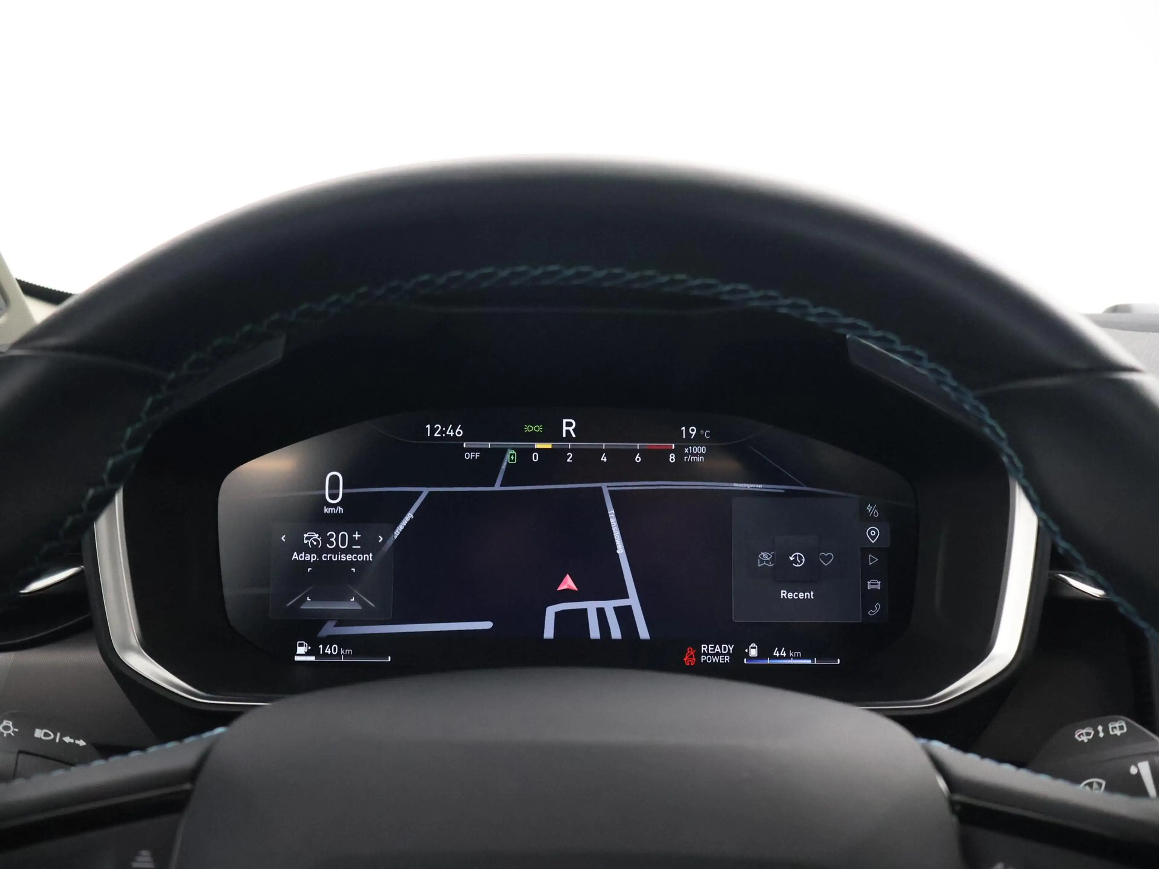 Lynk & Co 01 1.5 PLUG-IN 261 PK BLACK PACK + TREKHAAK | 360 CAM — photo 15