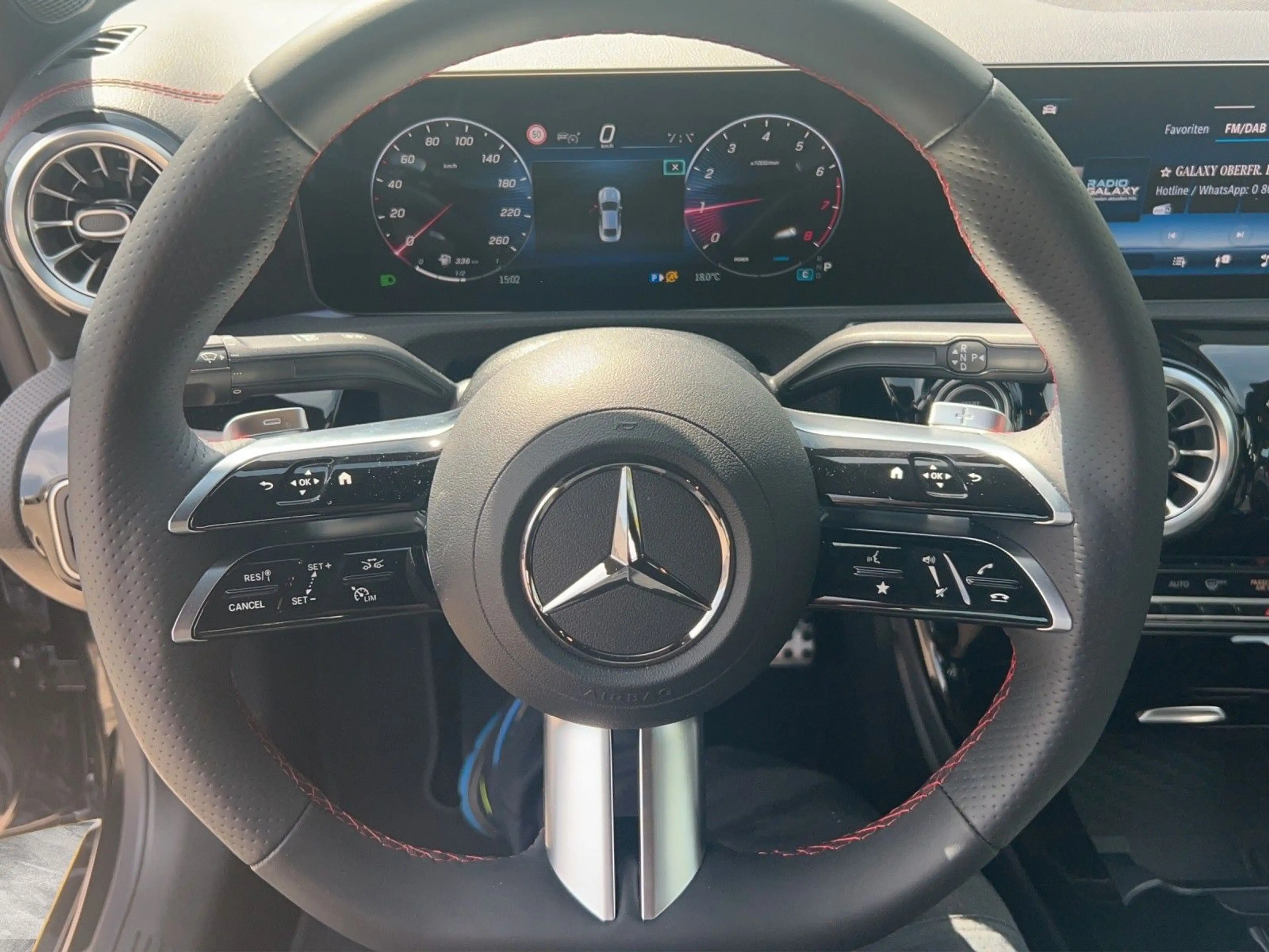 Mercedes-Benz CLA 200 *AMG-LINE*AHK*KEYLESS*MULTIBEAM*KAMERA* — photo 6