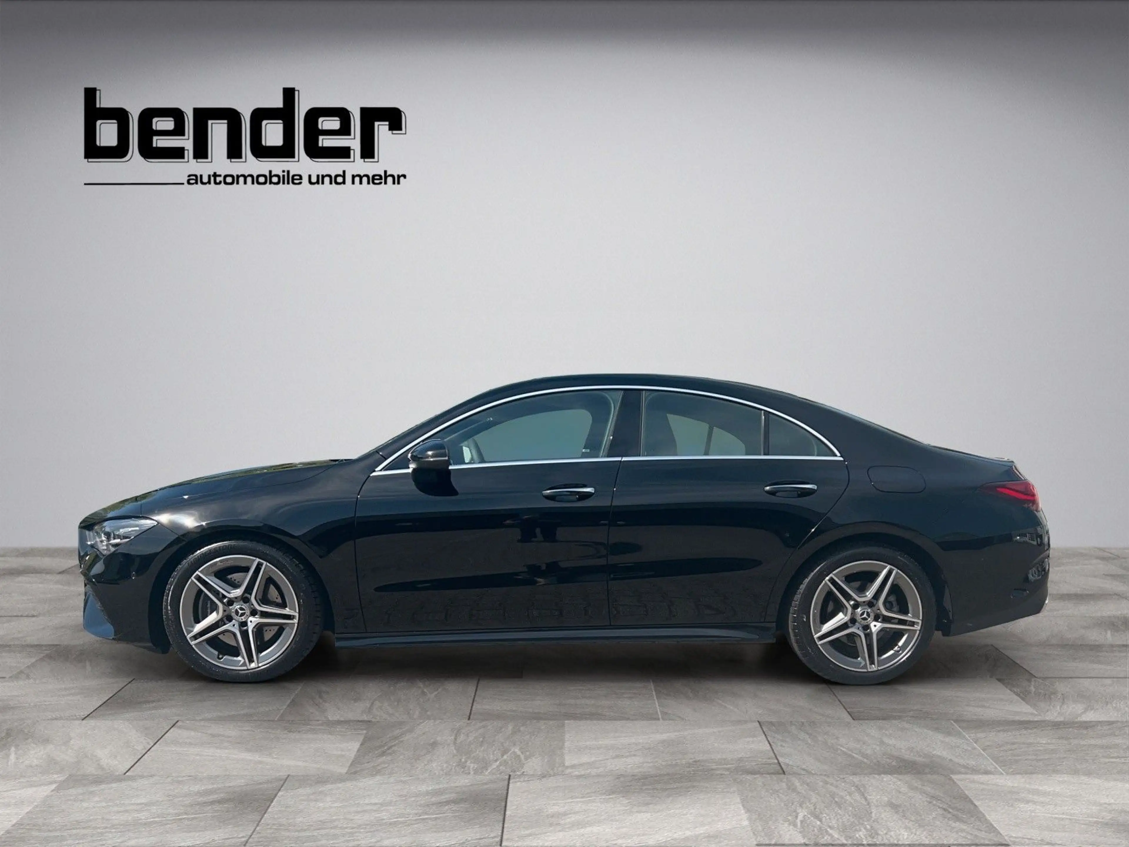 Mercedes-Benz CLA 200 *AMG-LINE*AHK*KEYLESS*MULTIBEAM*KAMERA* — photo 2