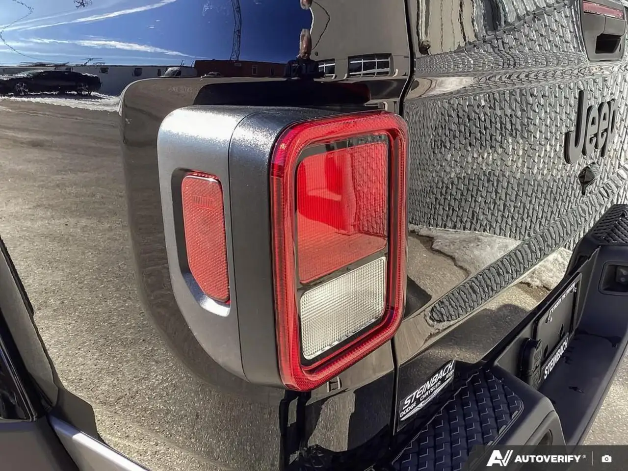 Jeep Gladiator снимка Jeep Gladiator