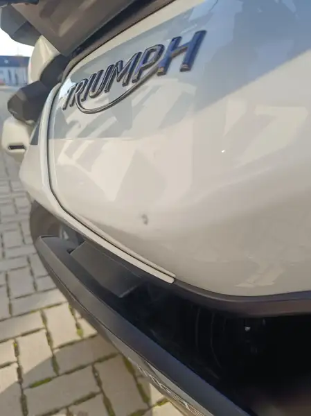 Triumph Tiger 900 - foto 4