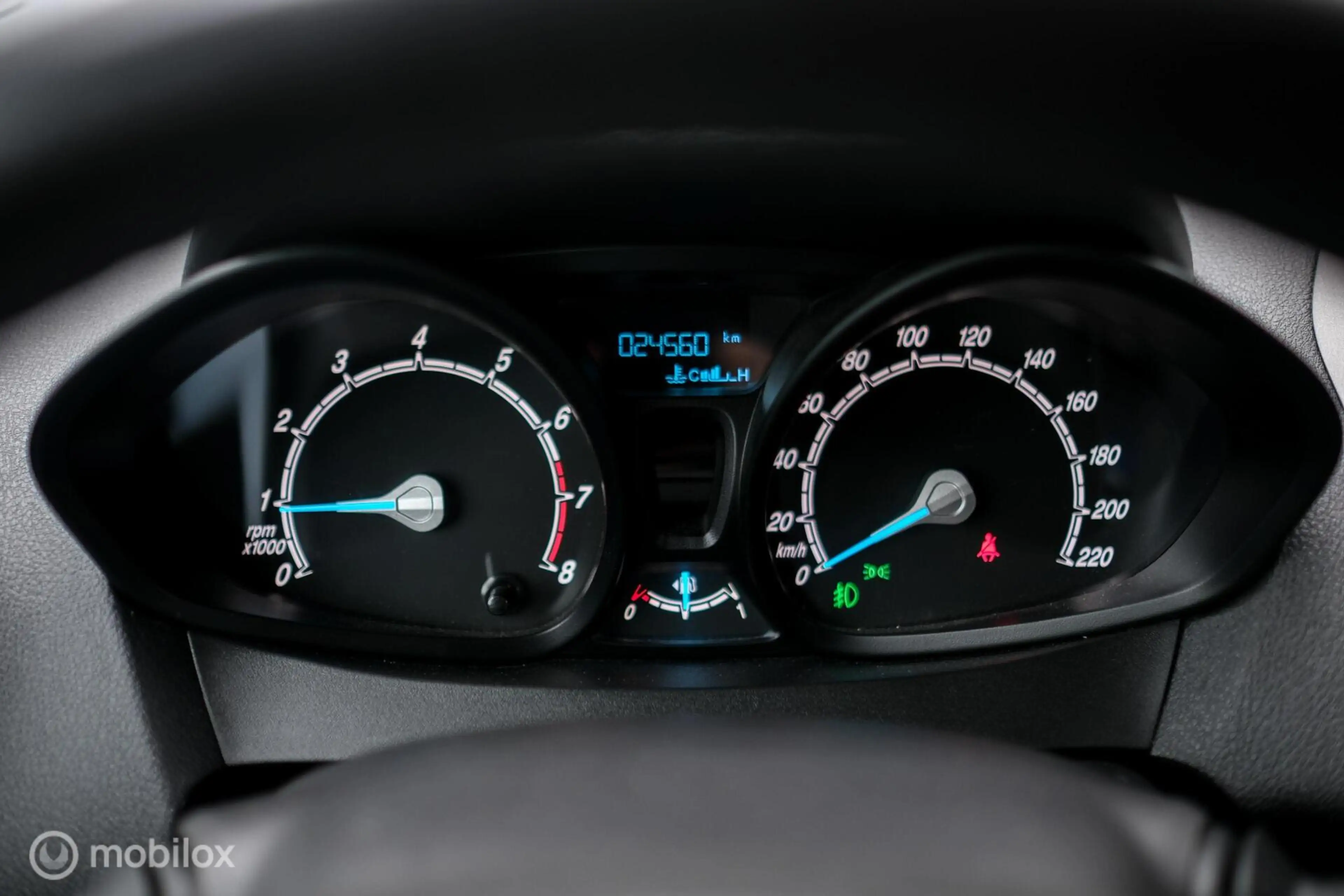 Ford Transit Courier 1.0 Ambiente | Trekhaak | Navigatie | Stoelverwarm — photo 8
