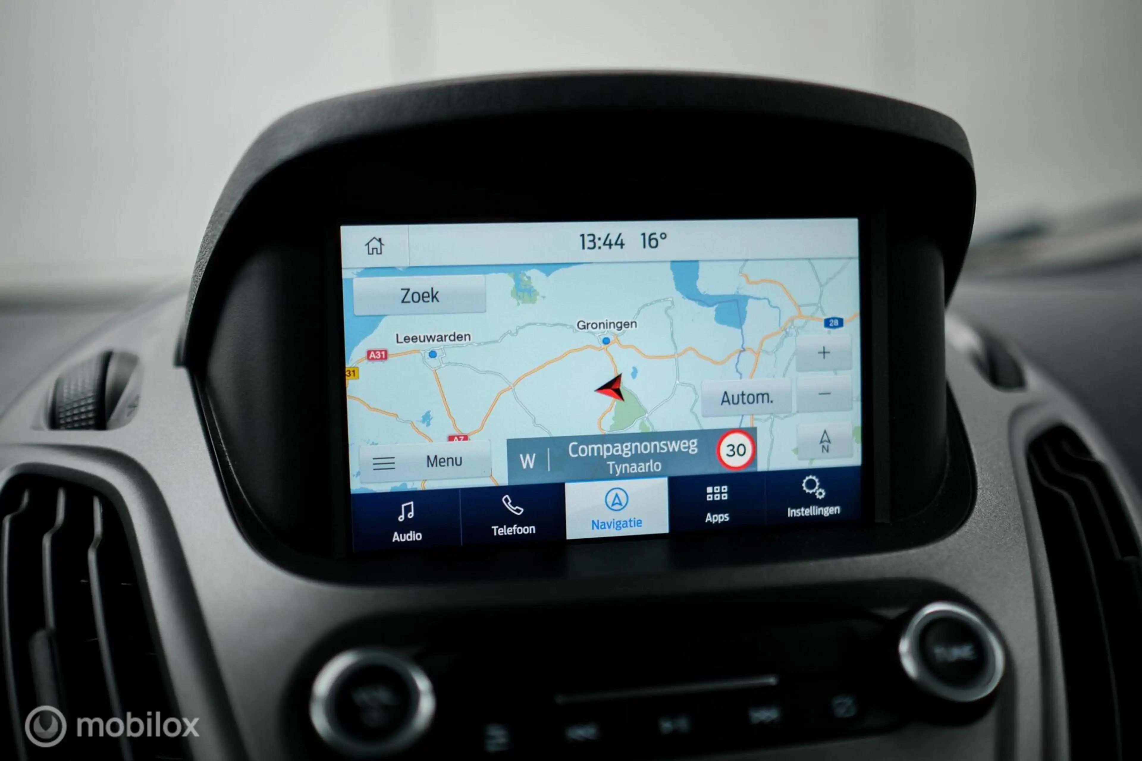 Ford Transit Courier 1.0 Ambiente | Trekhaak | Navigatie | Stoelverwarm — photo 4