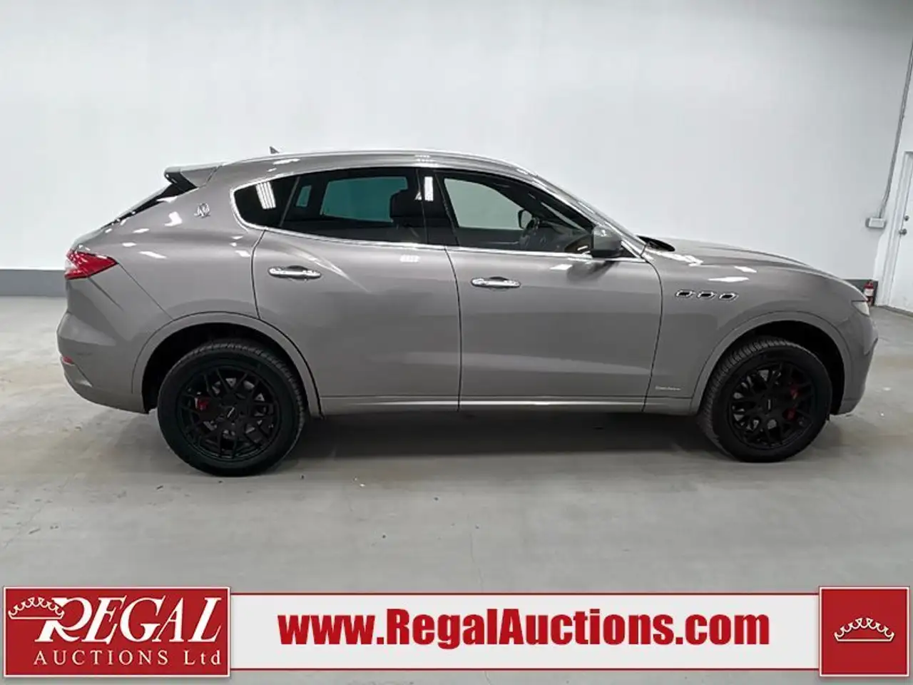 Maserati Levante снимка Maserati Levante