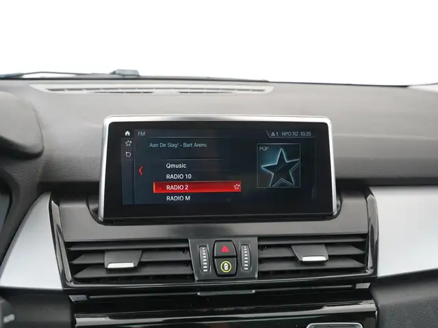 BMW 2 Series view 14