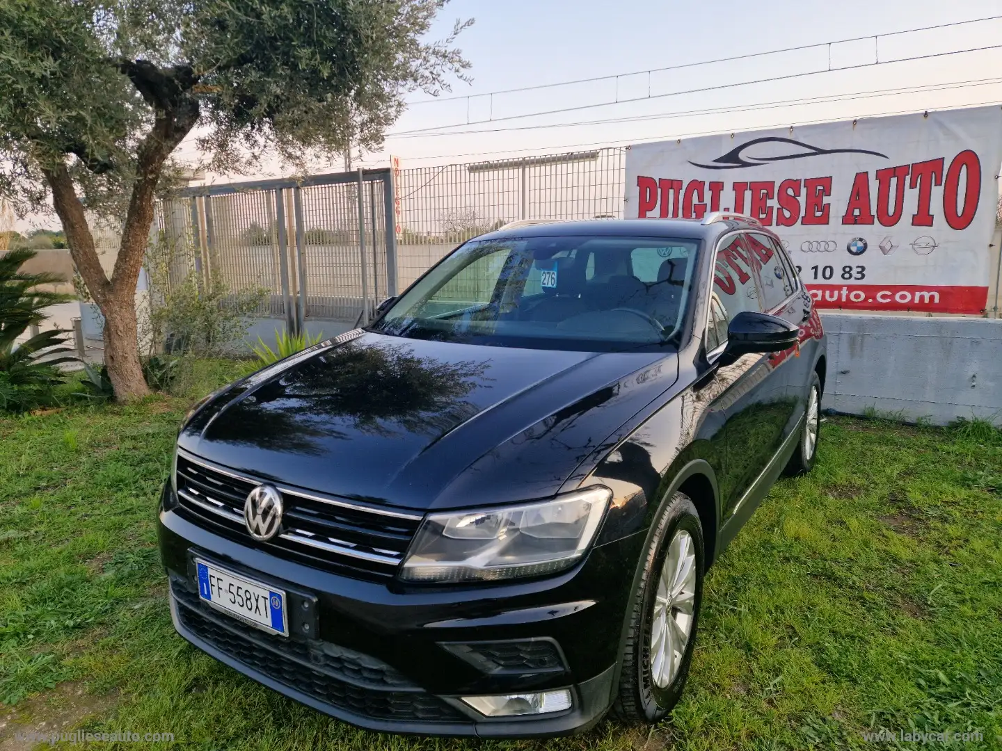 Volkswagen Tiguan 2.0 TDI DSG Business BMT Noir - 1