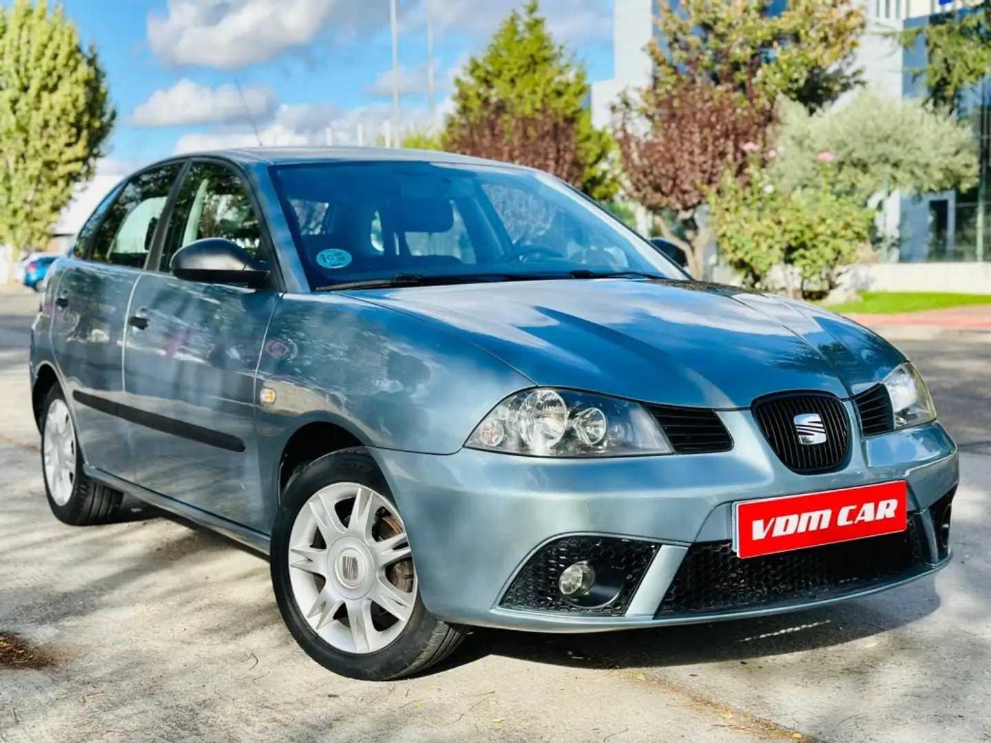 SEAT Ibiza 1.4 16v Hit 85 Azul - 1