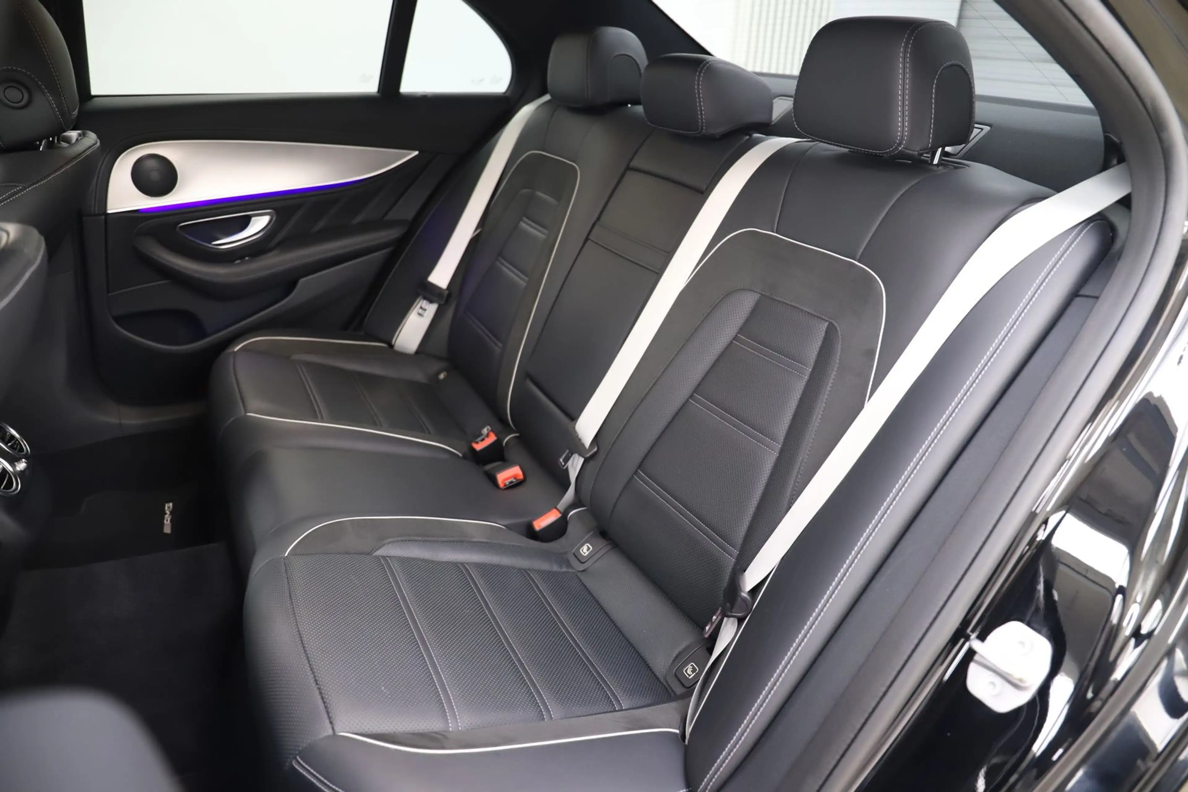 Mercedes-Benz E 63 AMG E 63 S AMG 612PS 9G 4Matic+ Carplay PAGA LED — photo 11