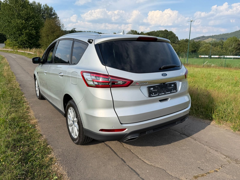 Ford S-Max S-MAX Trend Automatik DAB Navi LED — photo 5