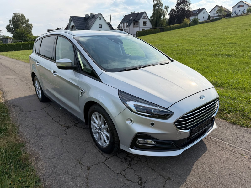 Ford S-Max S-MAX Trend Automatik DAB Navi LED — photo 11