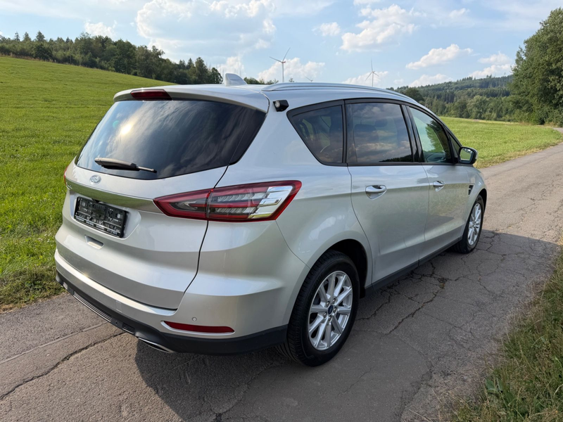 Ford S-Max S-MAX Trend Automatik DAB Navi LED — photo 7