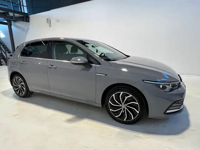 Volkswagen Golf Golf VIII 1.5 tgi Style 130cv dsg