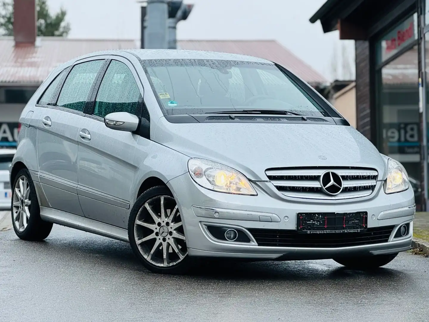 Mercedes-Benz B 180 B B 180 CDI Silber - 1