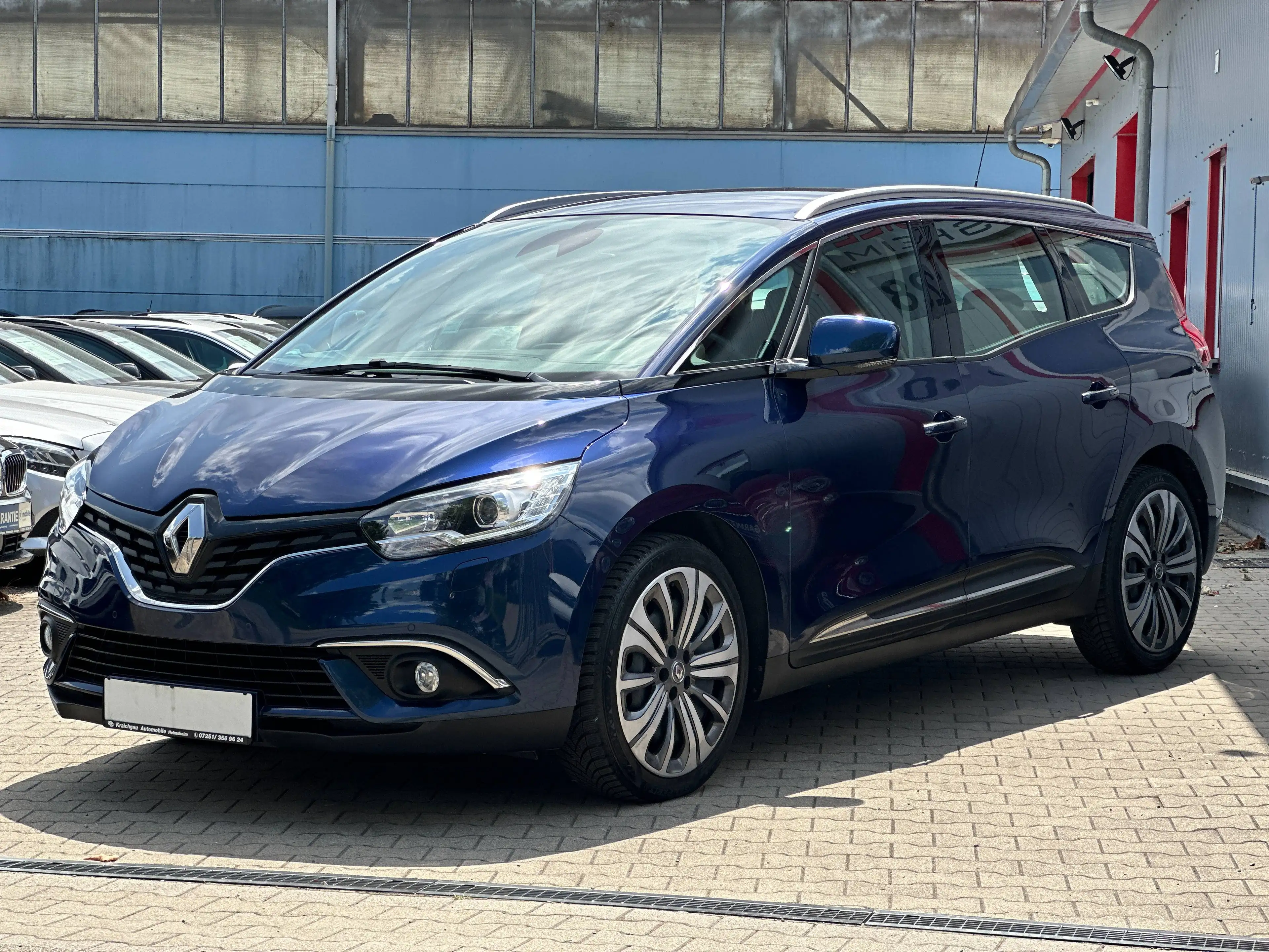 Renault Scenic Grand 1.7 BLUE dci*AUTOMATIK*Navi*Parkpilot*Sitzhz