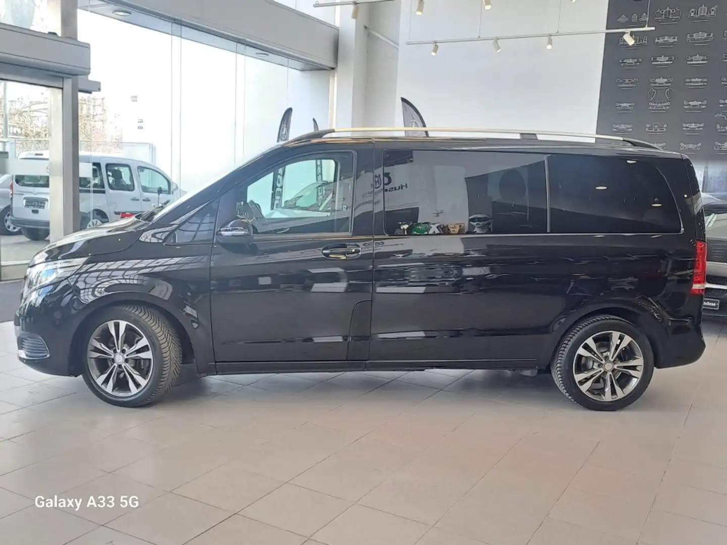 Mercedes-Benz V 220 220d Compacto Avantgarde 7G-Tronic Negru - 2