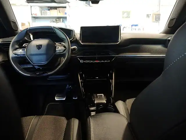 Peugeot 2008 view 14