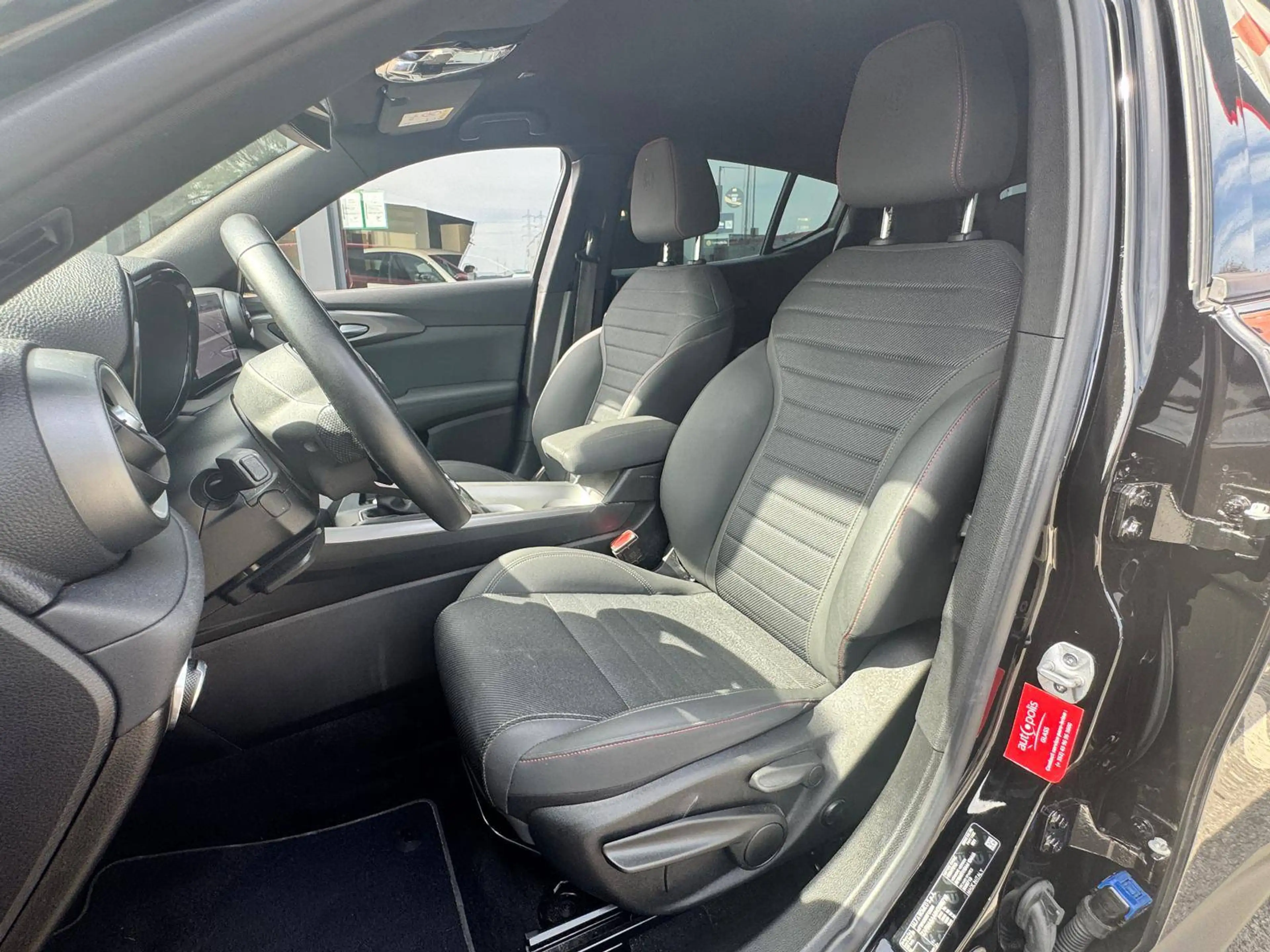 Alfa Romeo Tonale Tonale 1.5 T Hybrid Sprint / JUSQU'A 36 MOIS DE GARANTIE — photo 11