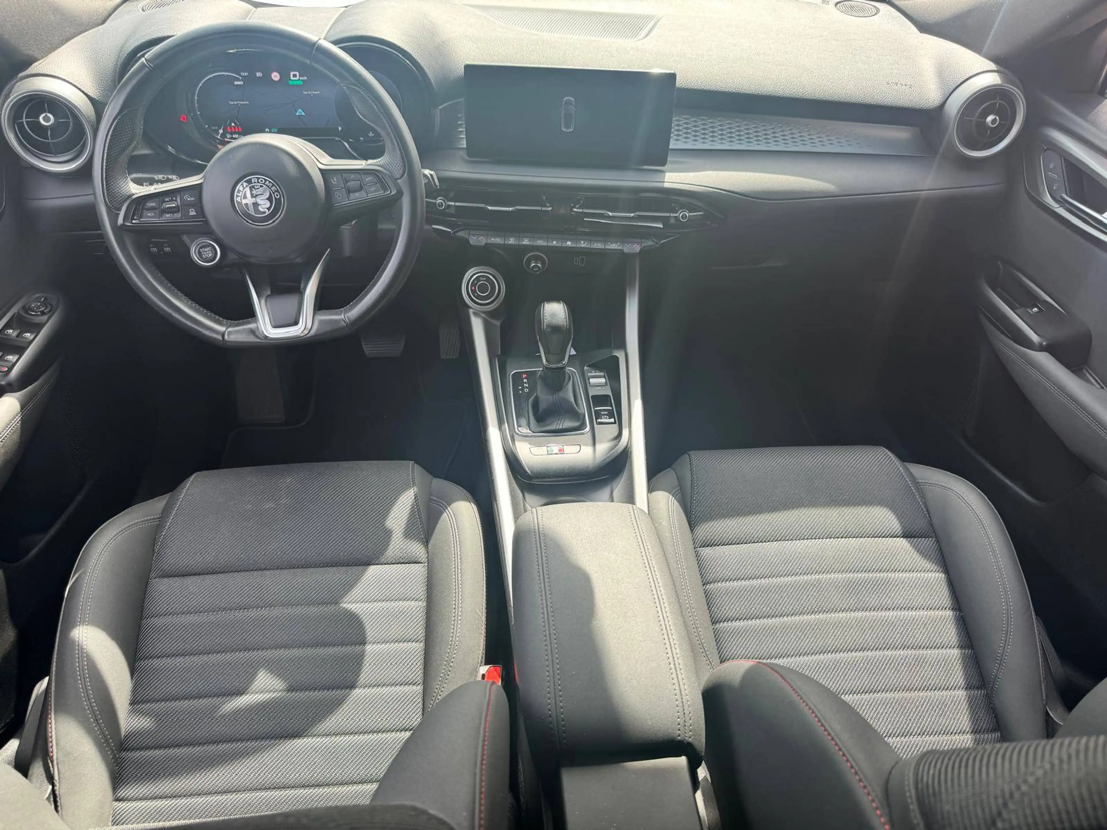 Alfa Romeo Tonale Tonale 1.5 T Hybrid Sprint / JUSQU'A 36 MOIS DE GARANTIE — photo 12