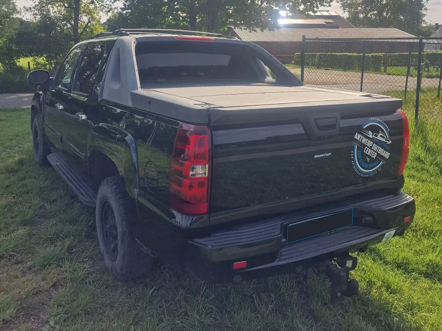 Chevrolet Avalanche Чёрный - 2