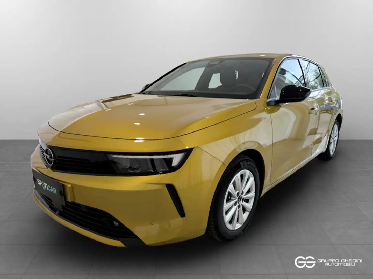 Opel Astra 1.2 Turbo Edition Giallo - 1