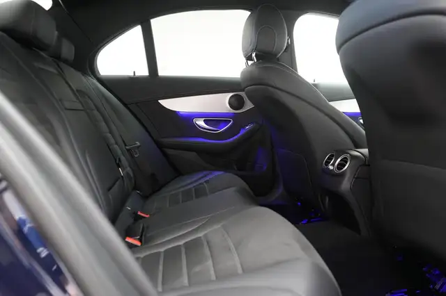 Mercedes-Benz C-Class view 12