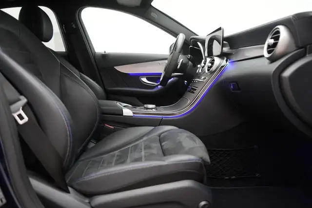 Mercedes-Benz C-Class view 10