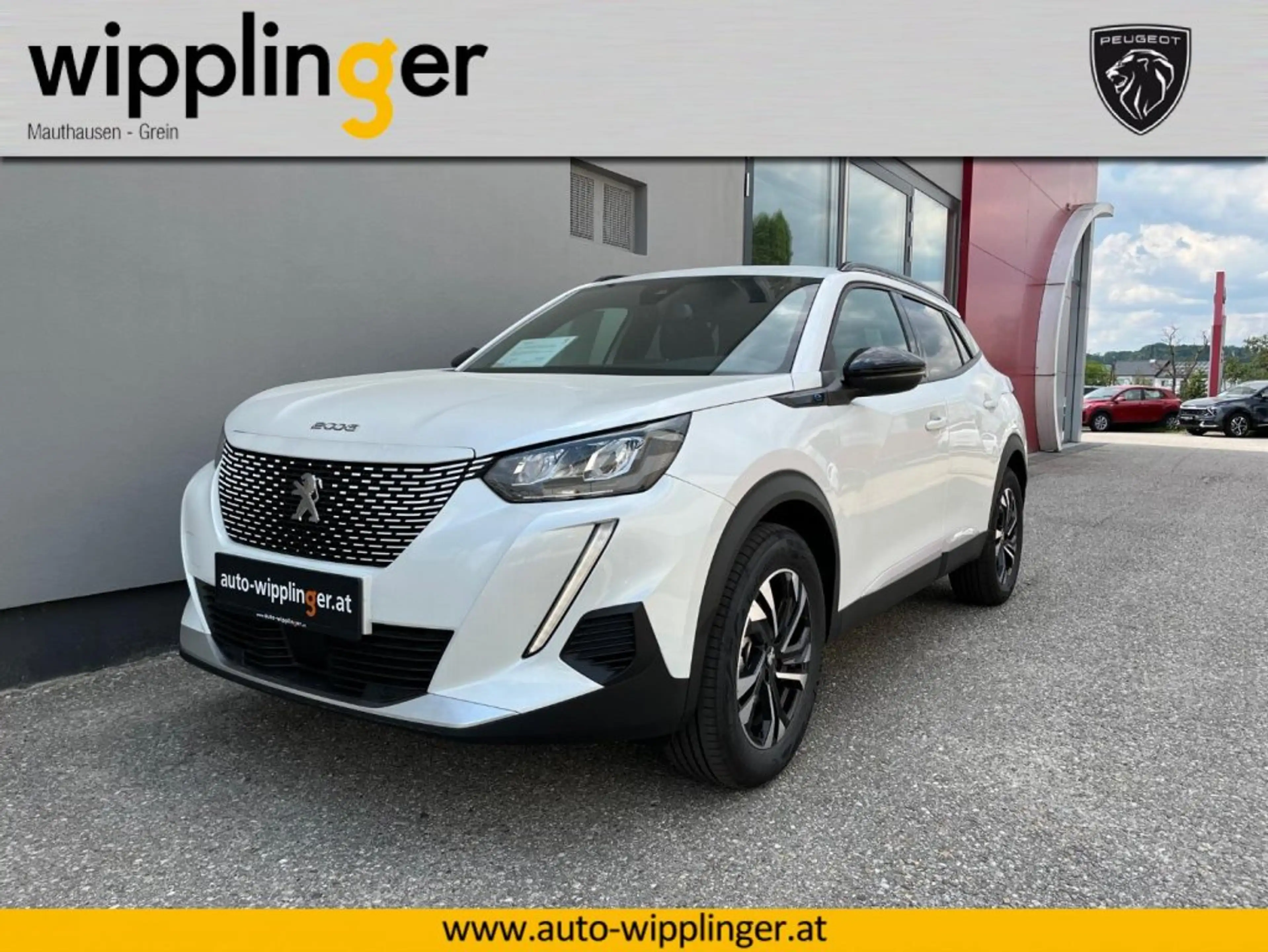 Peugeot 2008 E-2008 Allure Pack 136PS 3-phasig LP € 47.786,-         weis
