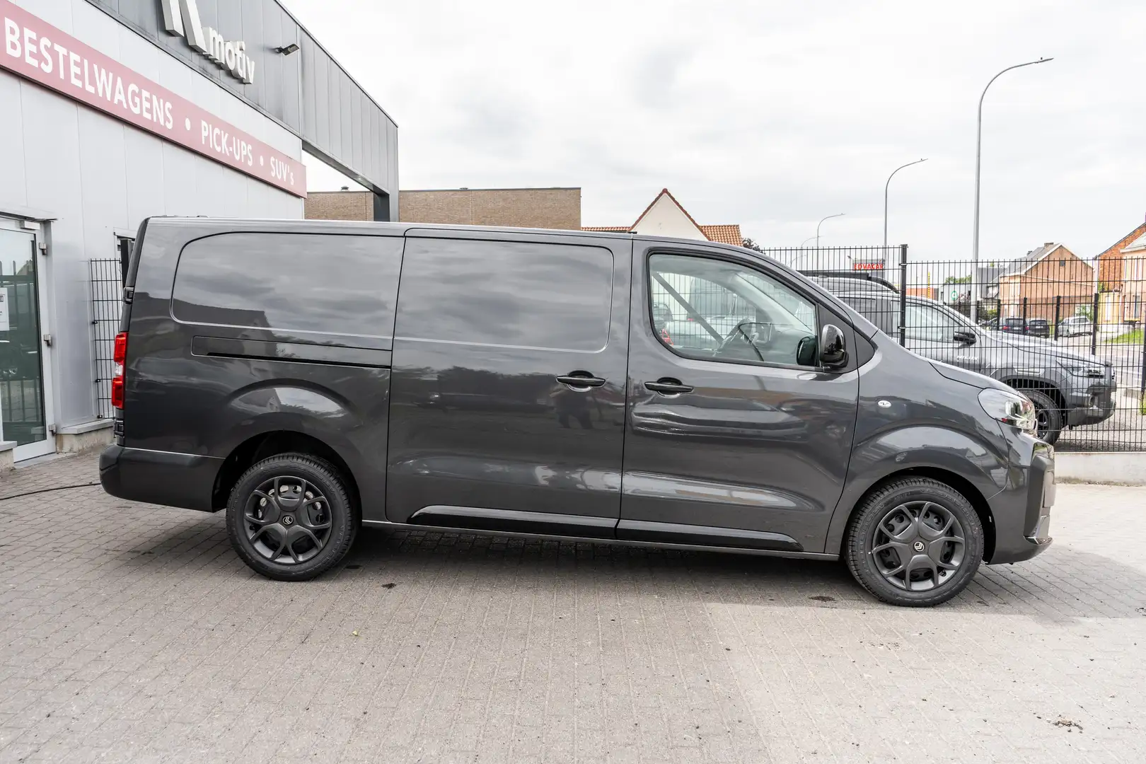 Citroen Jumpy 2.0HDi XL - Automaat - Navigatie/ Camera -29.500ex Grijs - 2