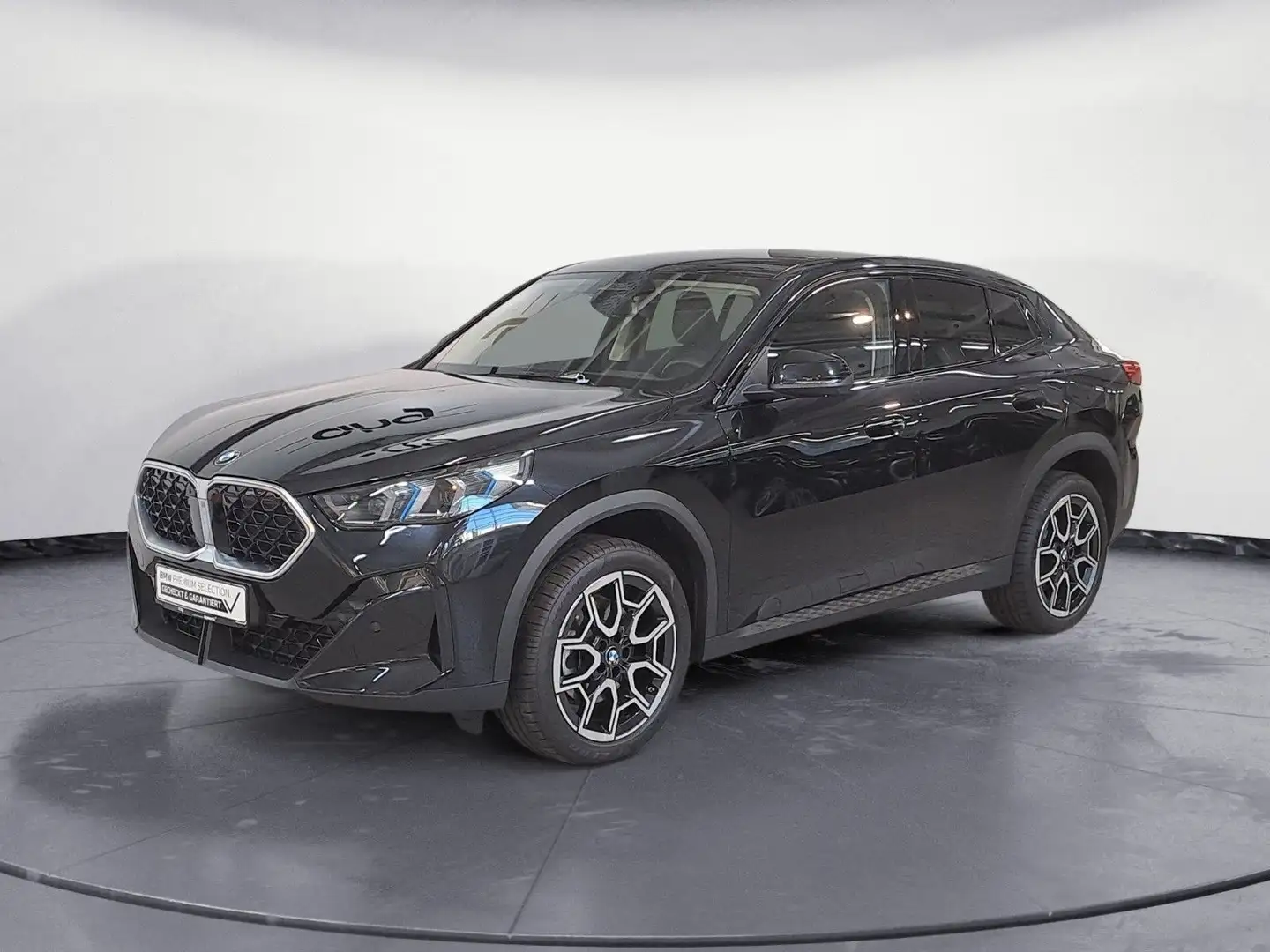 BMW X2 sDrive20i Steptronic DCT Head-Up Schwarz - 2