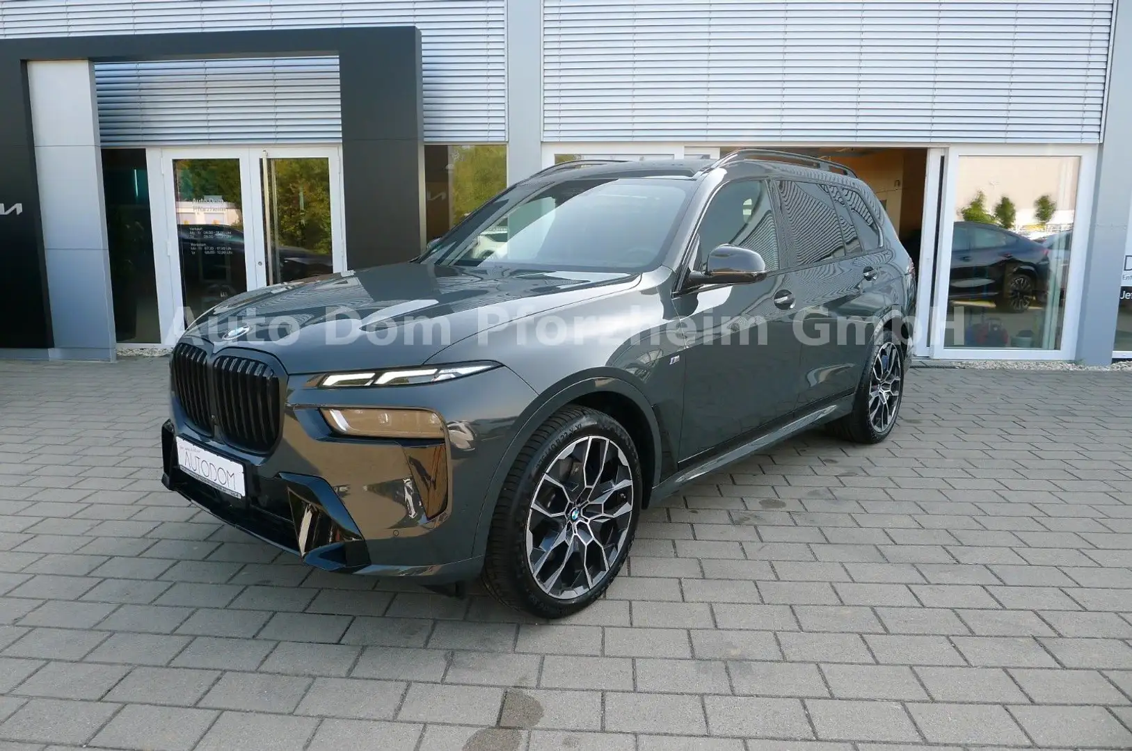 BMW X7 xDrive 40 d M Sport/BW/PANO/AHK/Exklusiv Grau - 1