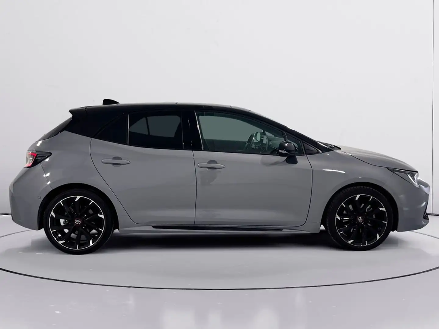 Toyota Corolla 180H GR-Sport Gris - 2