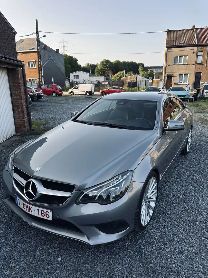 Mercedes-Benz E 220 Coupe 220d - 1