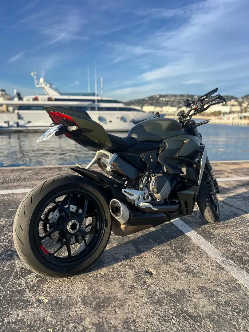 Ducati Streetfighter Gris - 2
