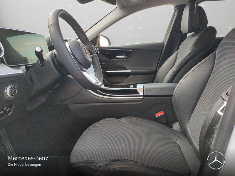 Mercedes-Benz C 200 d T AVANTG+NIGHT+360+KEYLESS+9G — photo 11