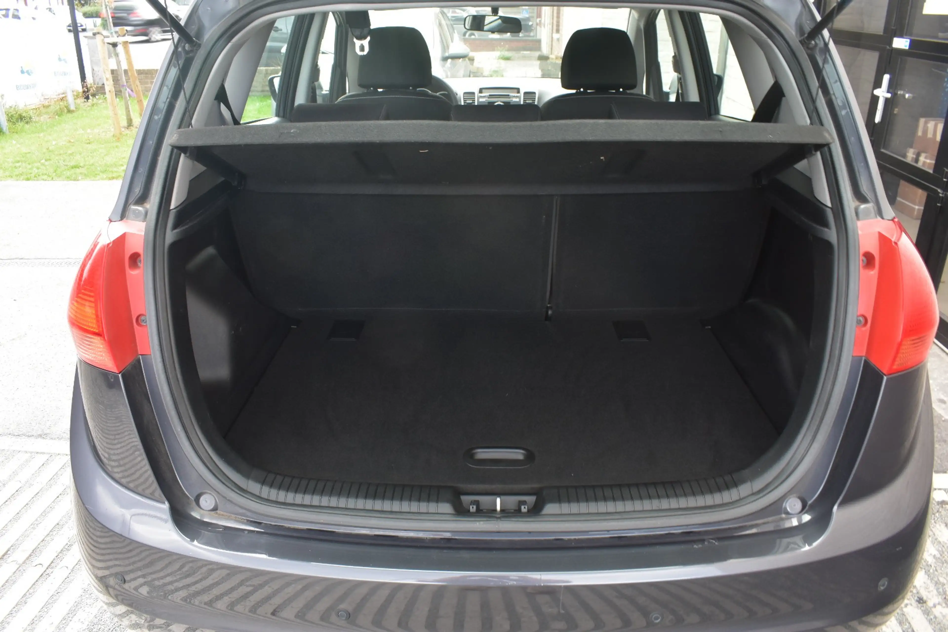 Kia Venga 1.6i Evoque ISG EcoDynamics / Verw Zetels / PDC / Airco / garantie — photo 8
