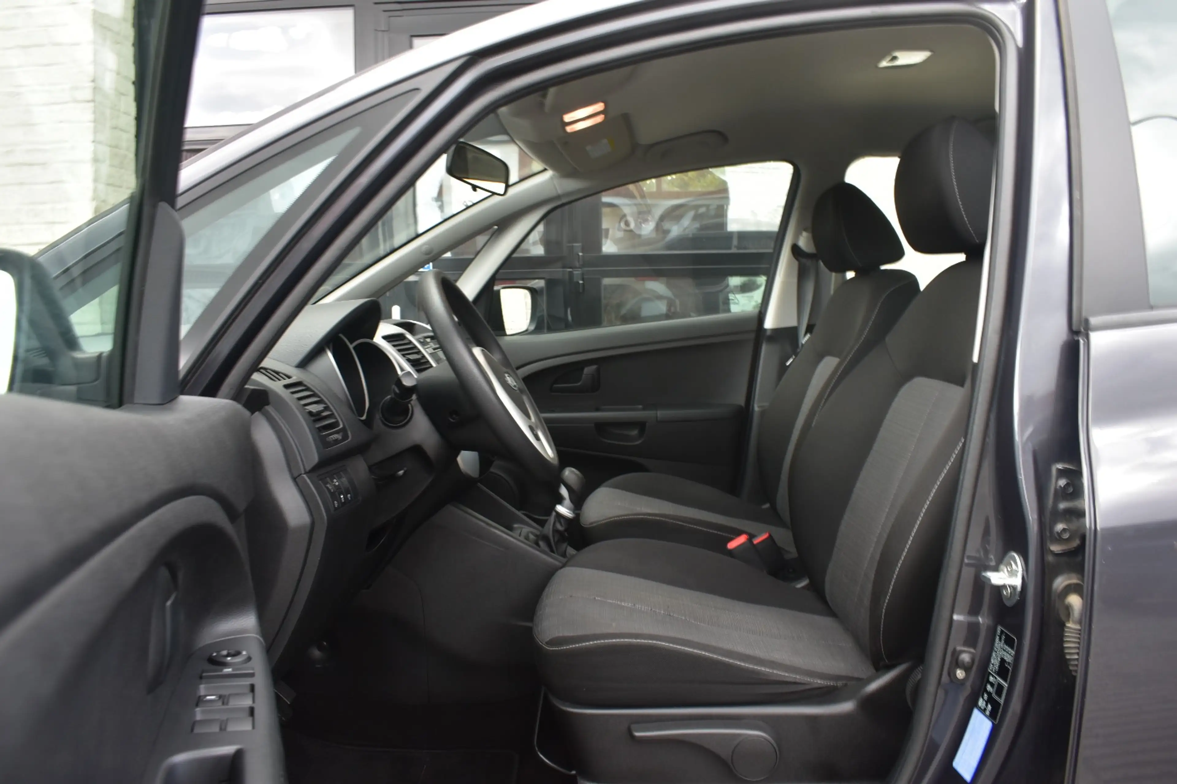Kia Venga 1.6i Evoque ISG EcoDynamics / Verw Zetels / PDC / Airco / garantie — photo 13