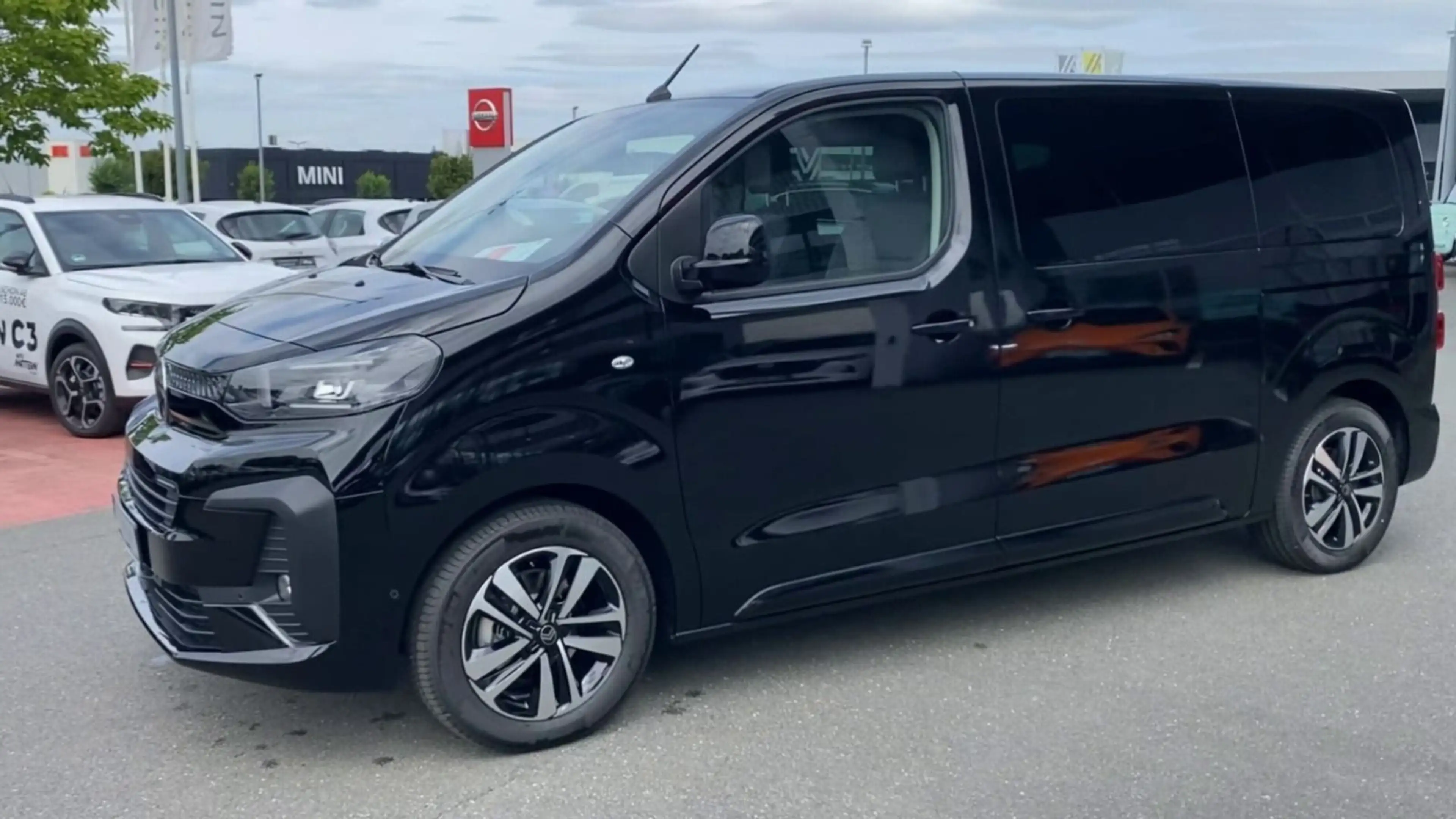 Citroen Spacetourer MAX verfügbar ab 09/2026 — photo 7