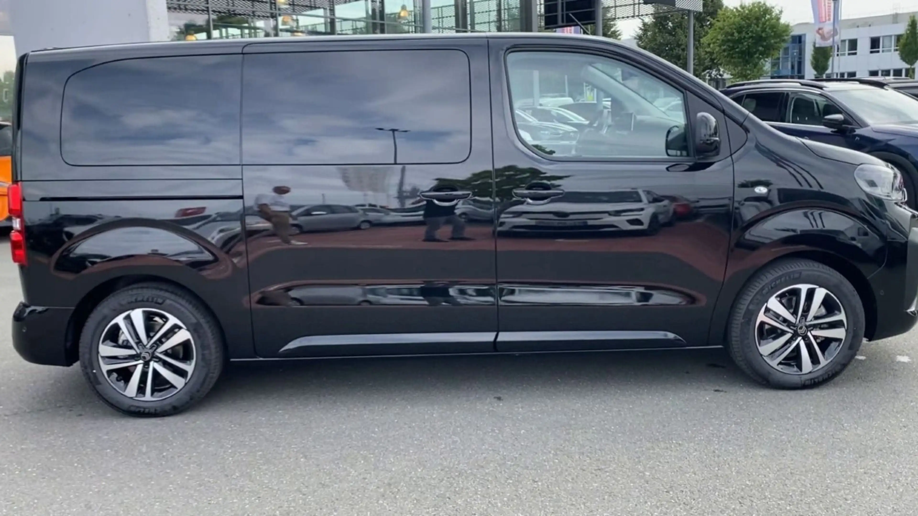 Citroen Spacetourer MAX verfügbar ab 09/2026 — photo 14