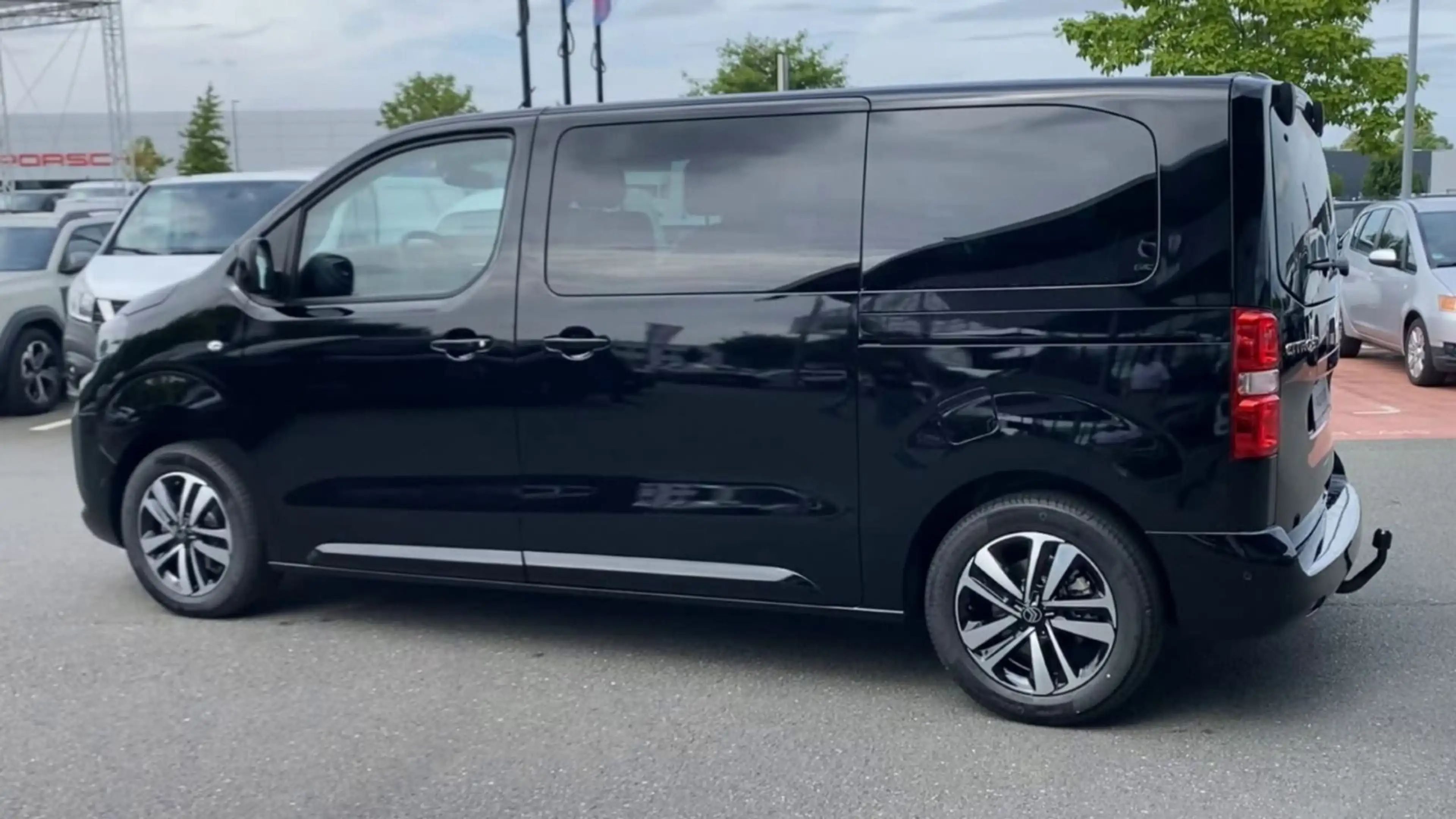 Citroen Spacetourer MAX verfügbar ab 09/2026 — photo 12