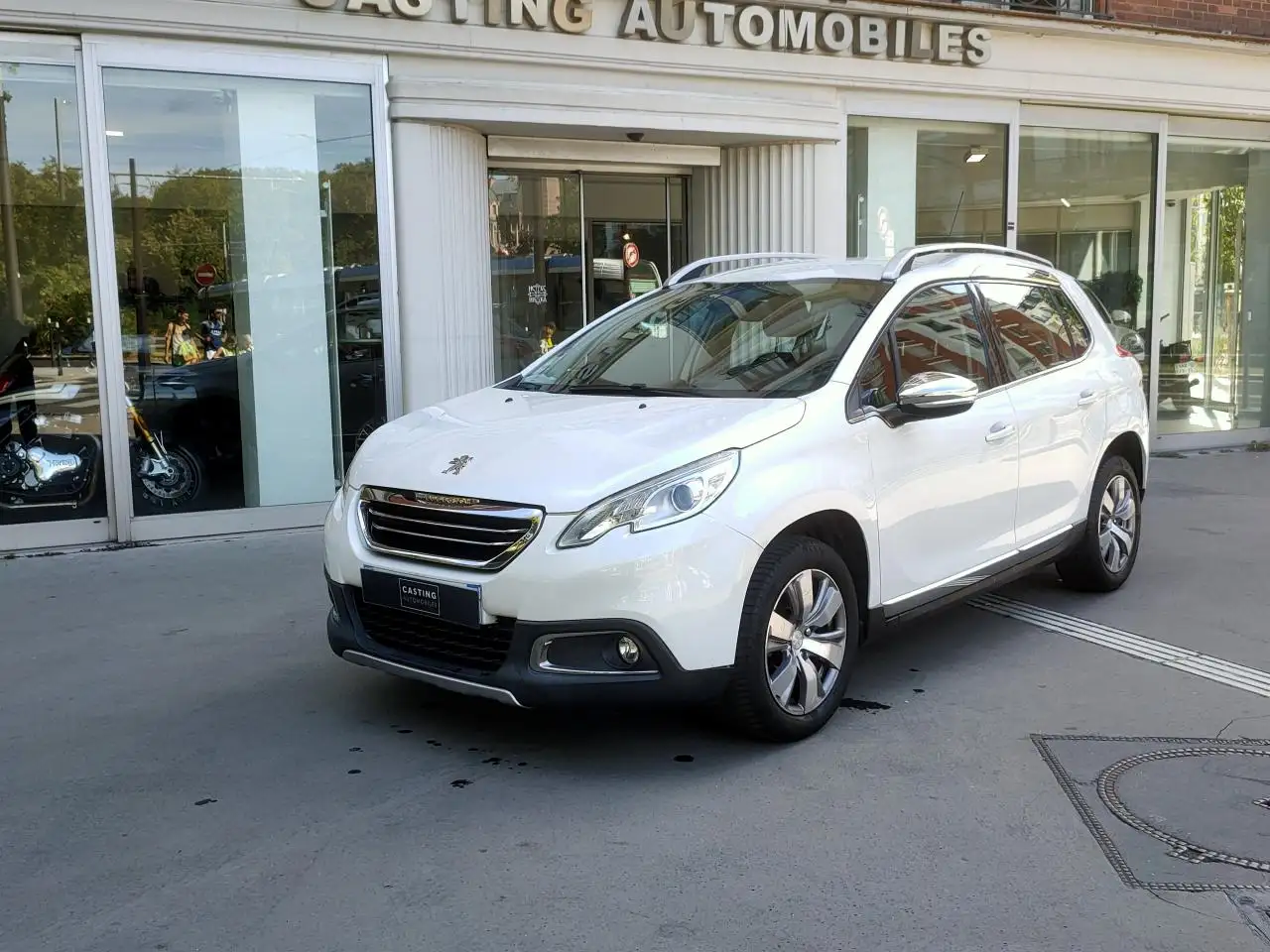 Peugeot 2008 1.2 e-VTi 12V - 82 - BV M  Allure PHASE 