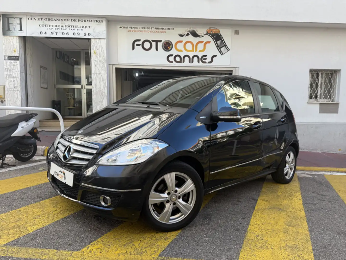 Mercedes-Benz A 180 180 CDI AVANTGARDE CONTACT Noir - 1
