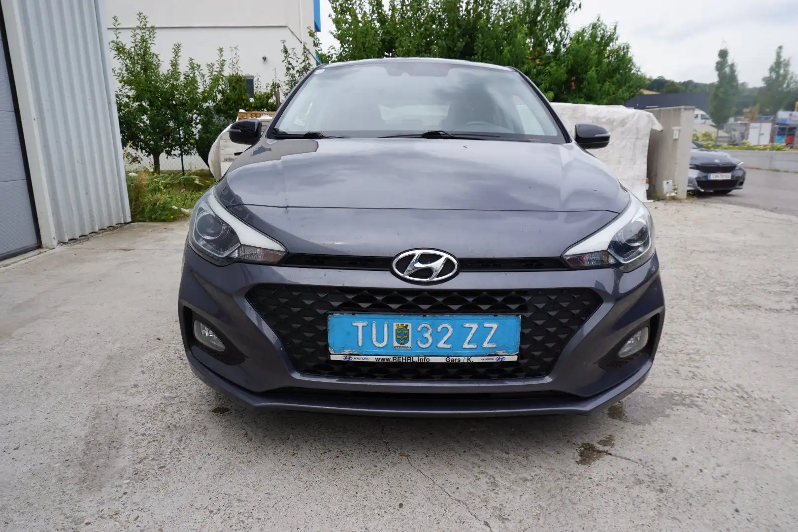 Hyundai i20 1.2 LEVEL 3(OPF) Plus Silber - 1