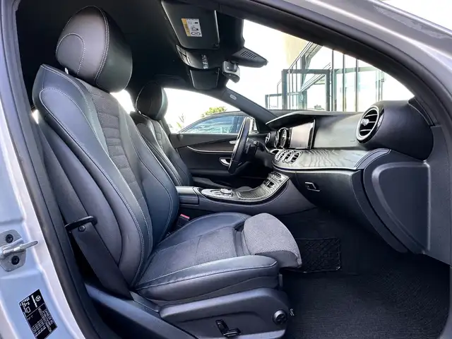 Mercedes-Benz E view 15