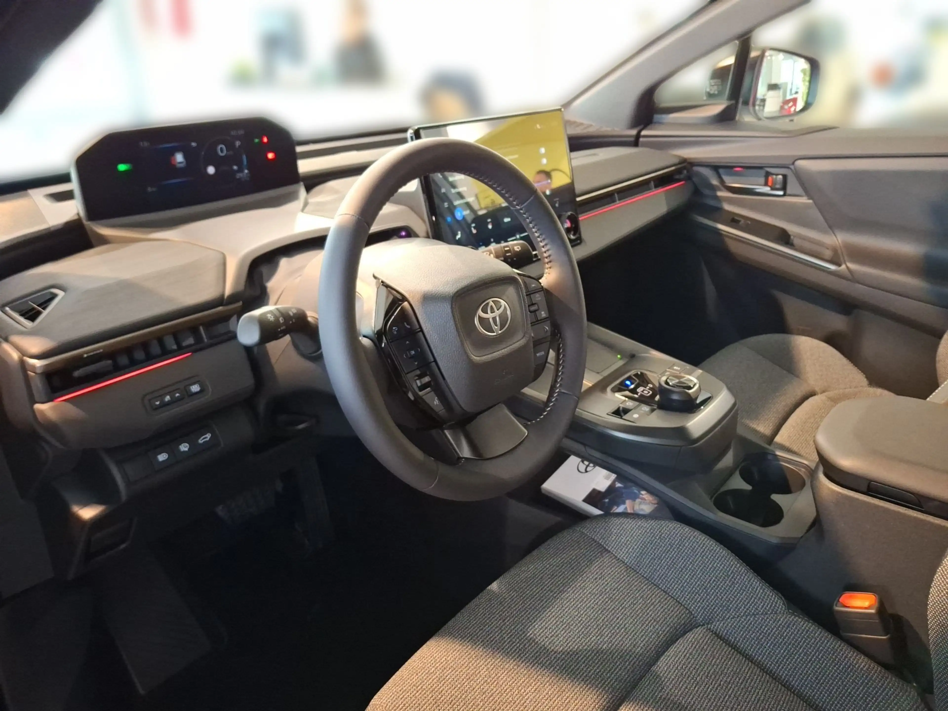 Toyota bZ4X Touring Elektro Teamplayer ACC+LED+SHZ+Kam. — photo 12