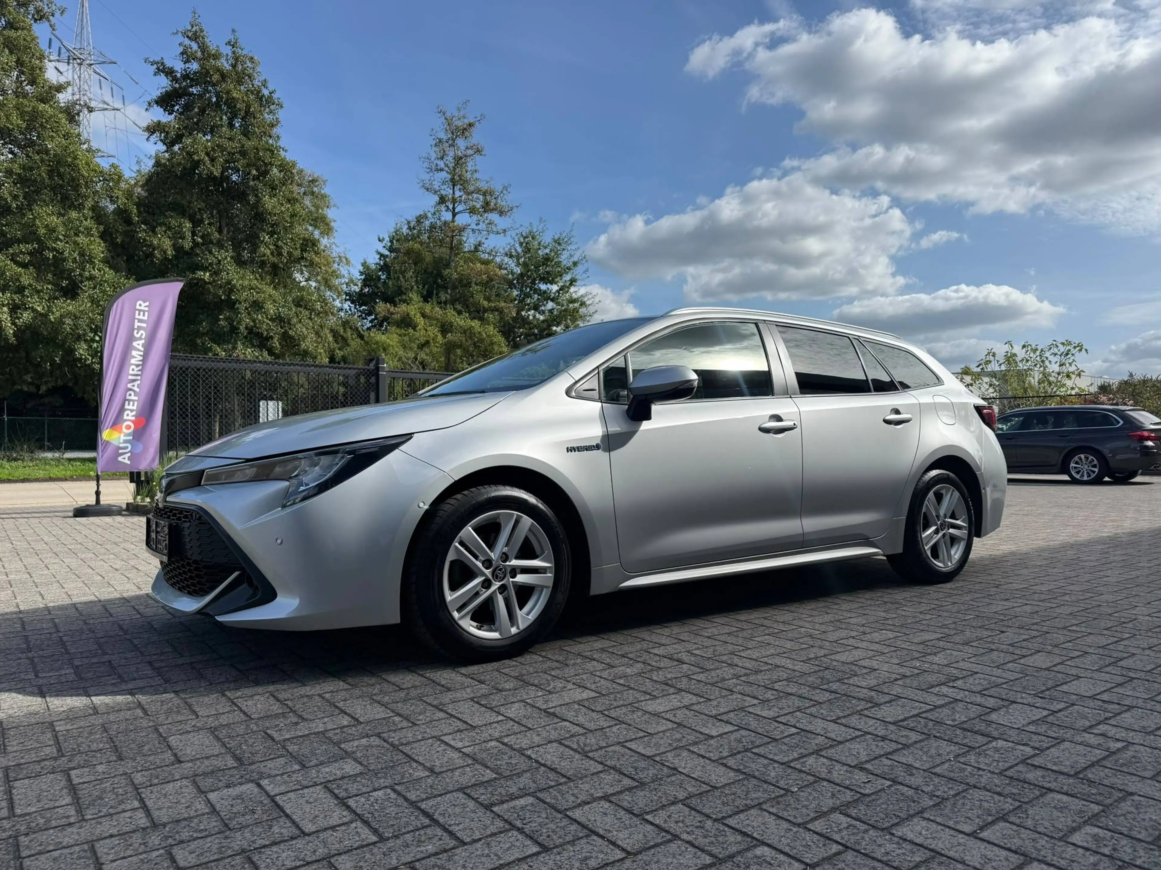 Toyota Corolla Corolla SW Hybrid 1.8 Dynamic GPF e-CVT — photo 3